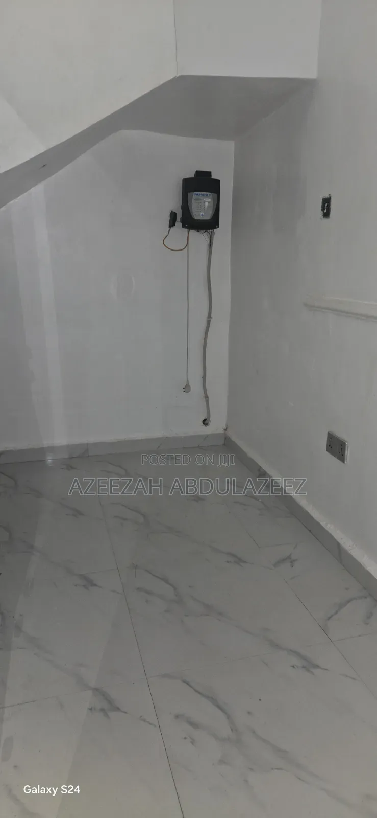 4bdrm Duplex in Sabon Lugbe for rent