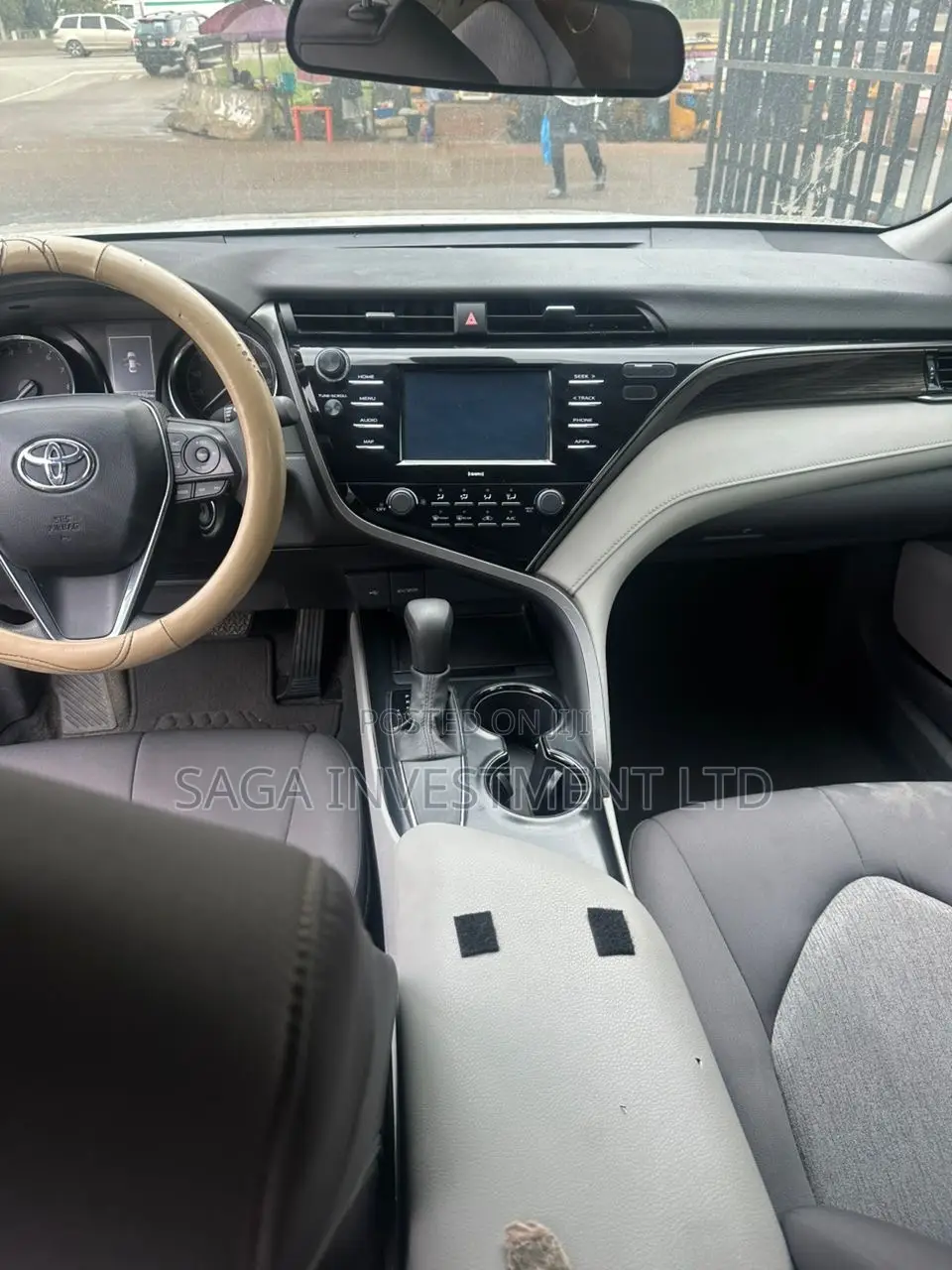 Toyota Camry LE FWD 2020 Silver