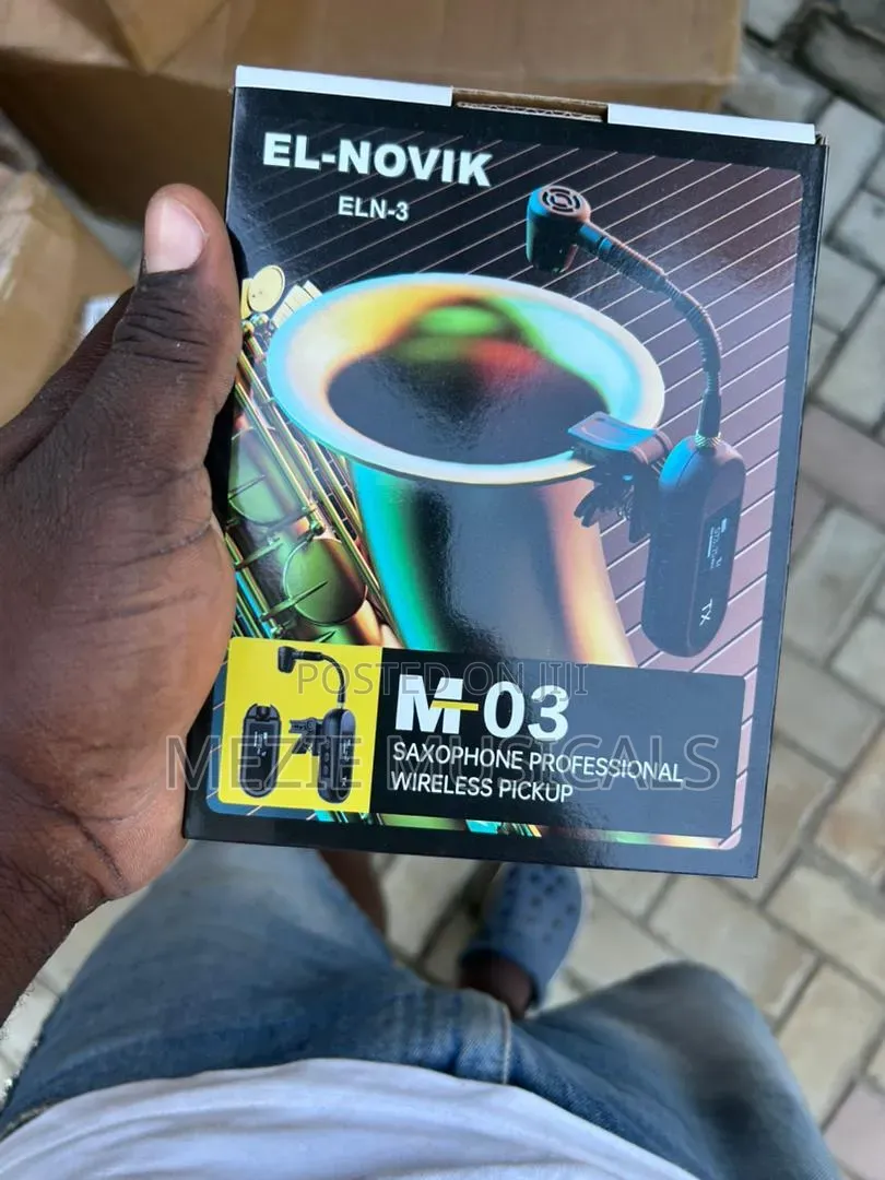 Saxophone Microphone