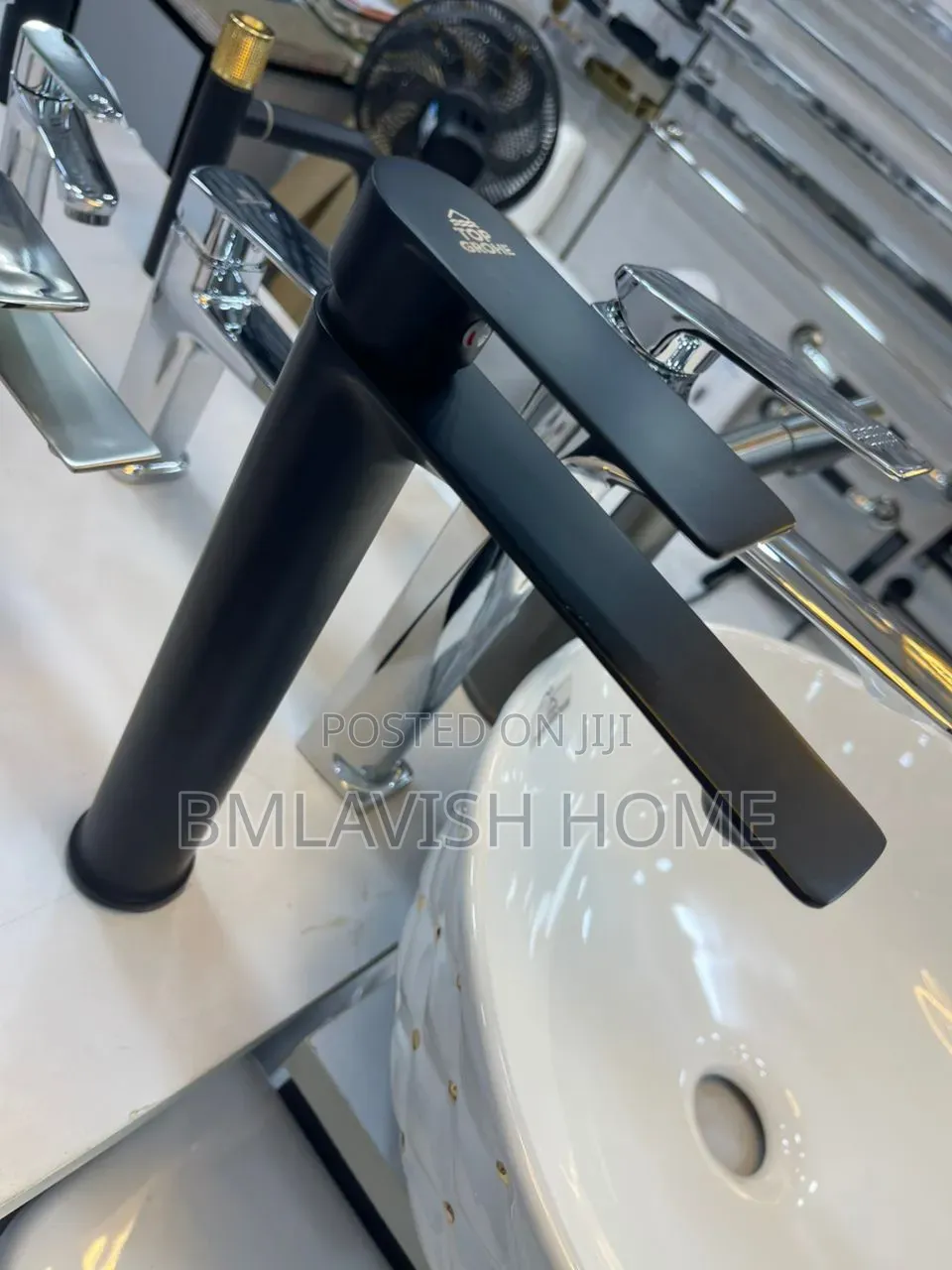 Black Long Neck Basin Tap