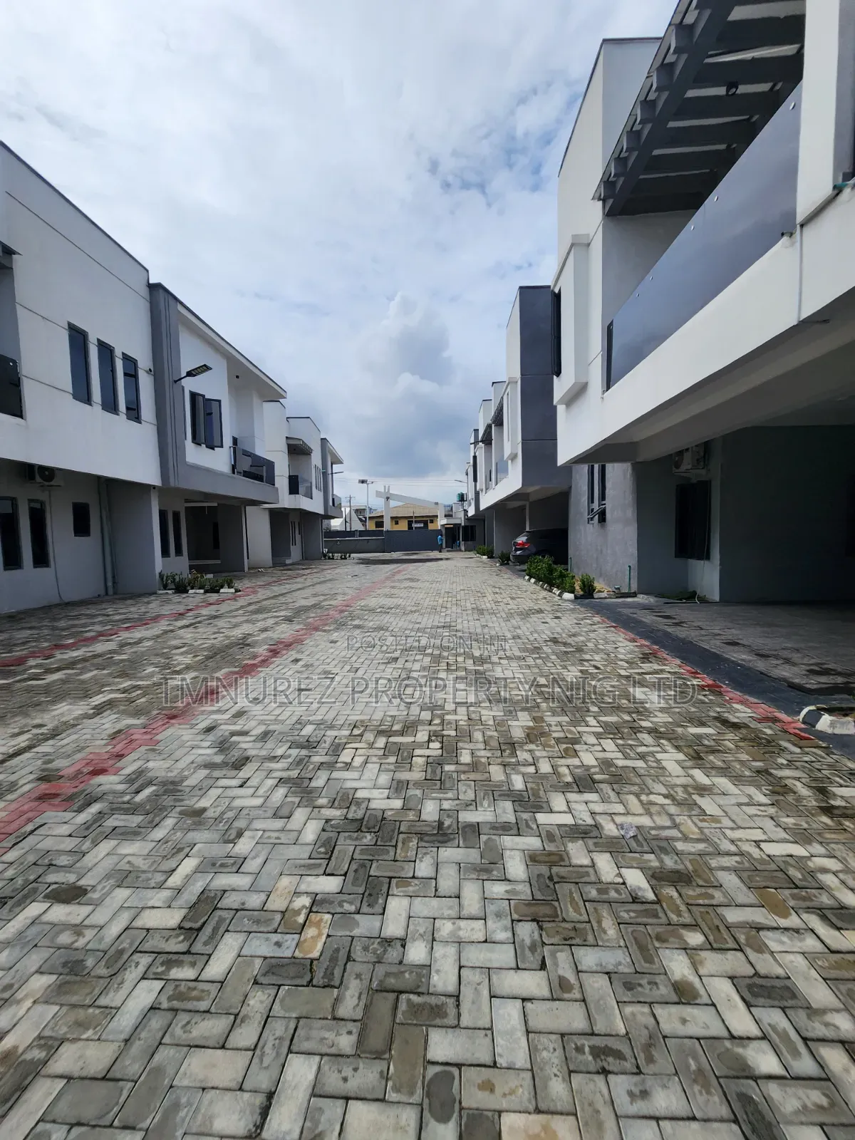 4bdrm Duplex in Ado / Ajah for rent