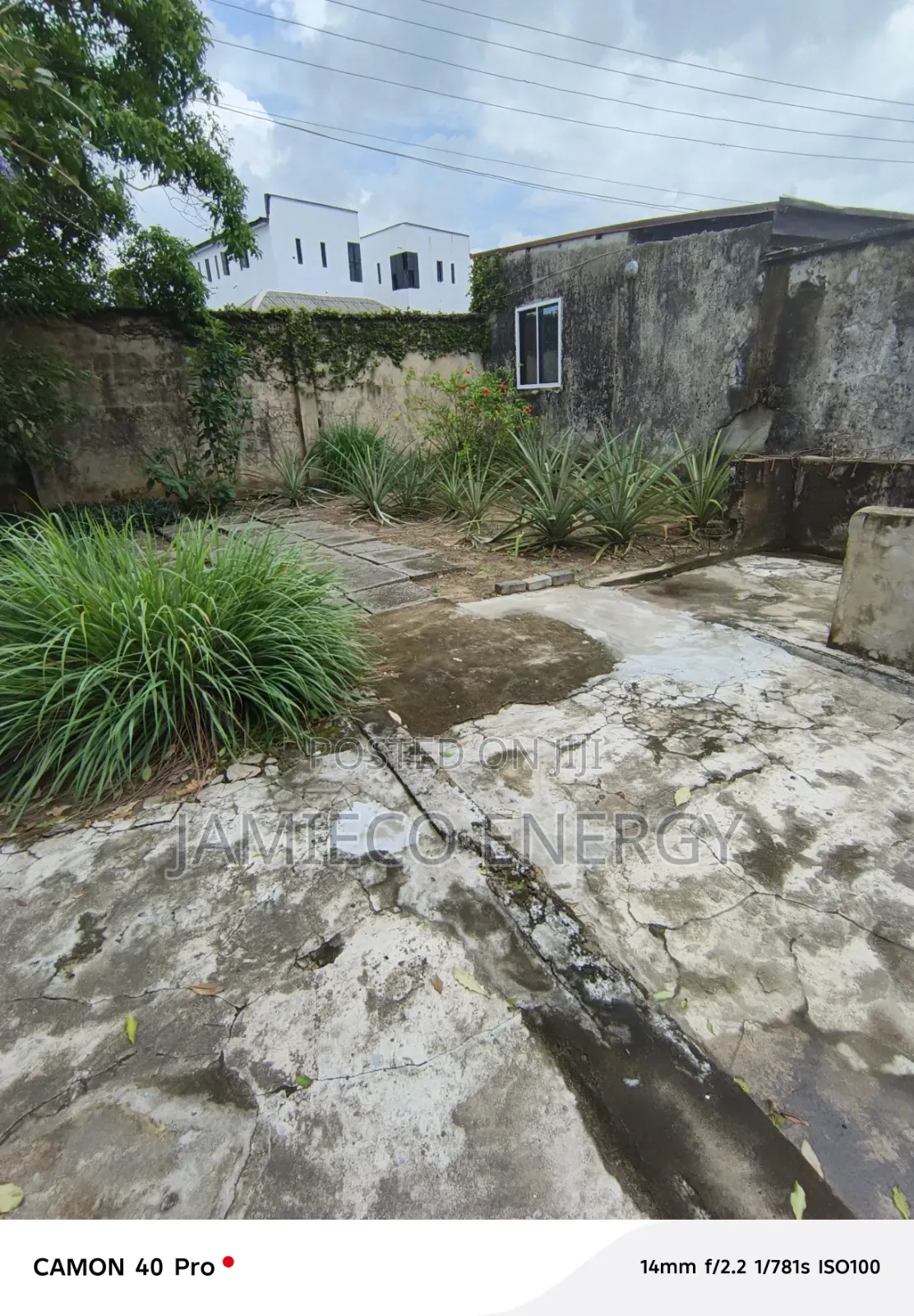 Corner Piece 1420sqm Plot With Massive 4bedroom Bungalow at Sangotedo