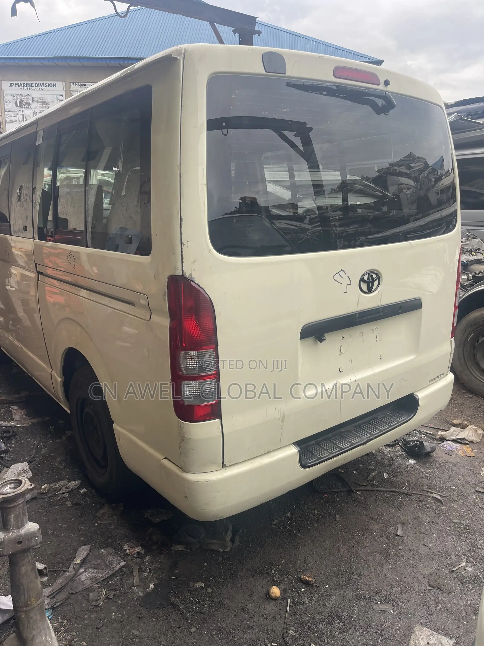 Toyota HiAce 2024 Beige