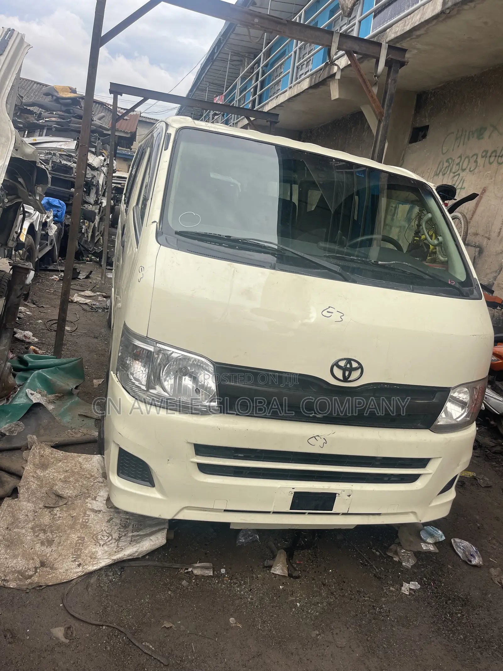 Toyota HiAce 2024 Beige