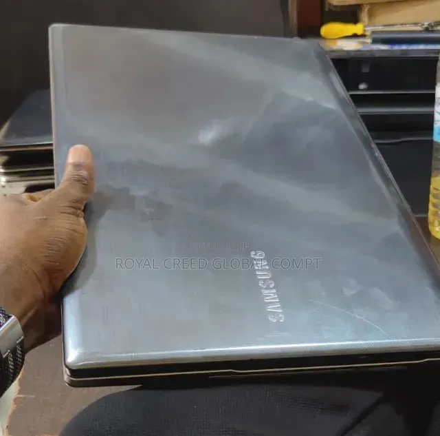 Laptop Samsung NP550P7C 16GB Intel Core i7 HDD+SSD 500GB