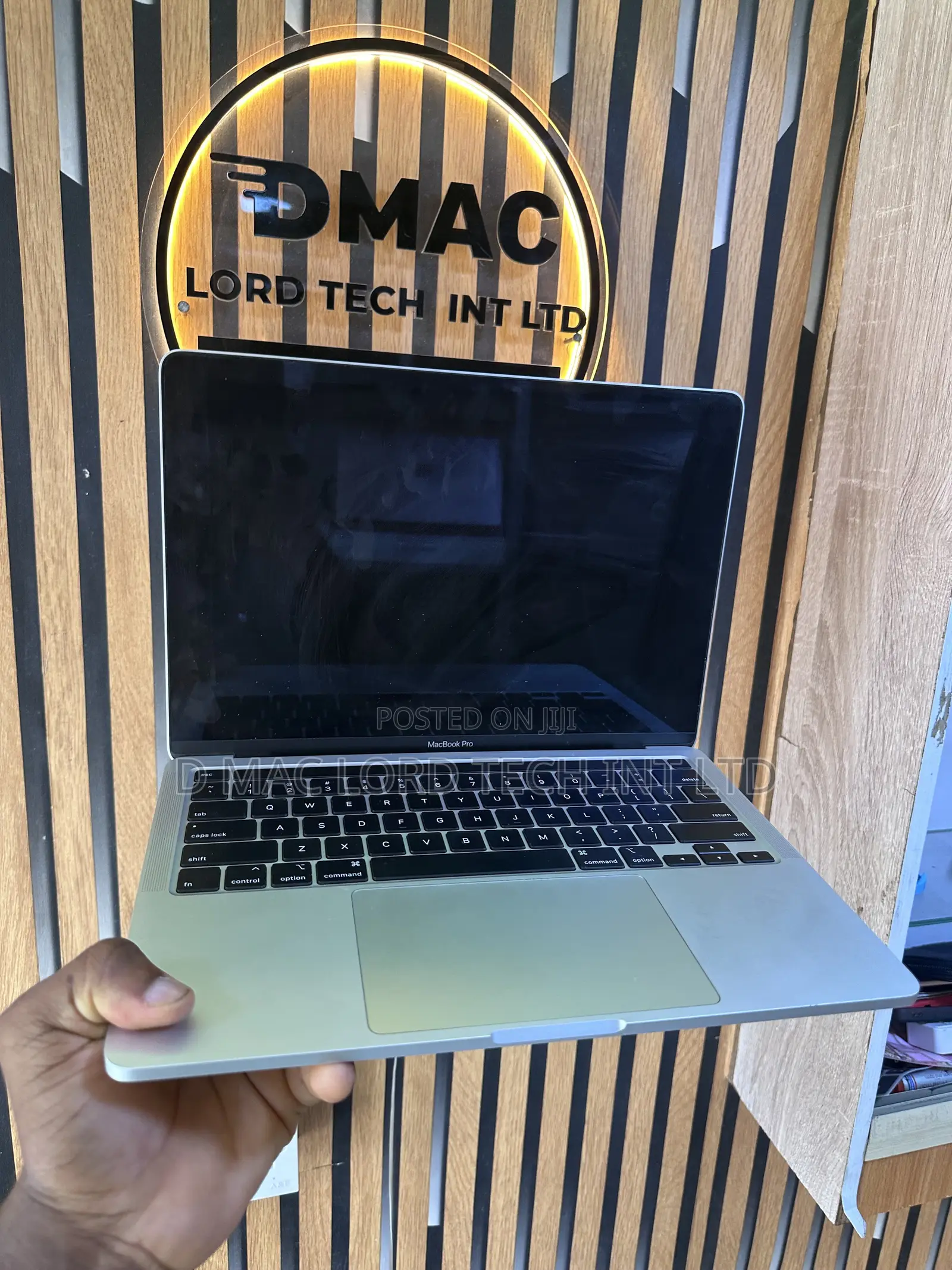 Laptop Apple MacBook Pro 2020 16GB Intel Core i5 SSD 512GB