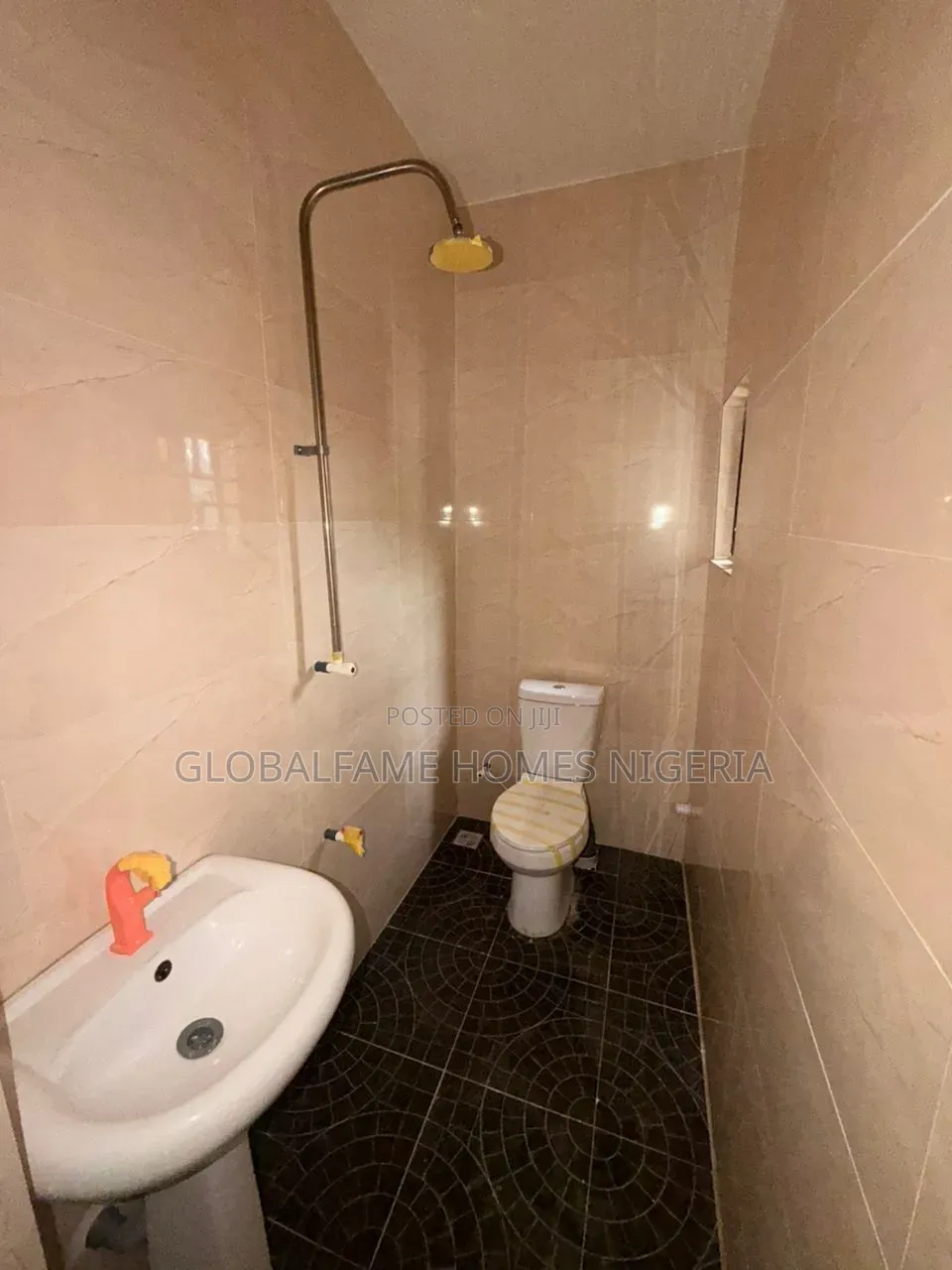 1bdrm Block of Flats in Elemoro for rent