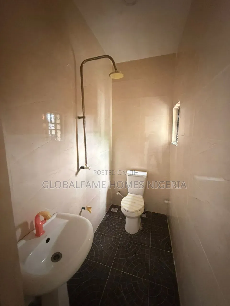 1bdrm Block of Flats in Elemoro for rent