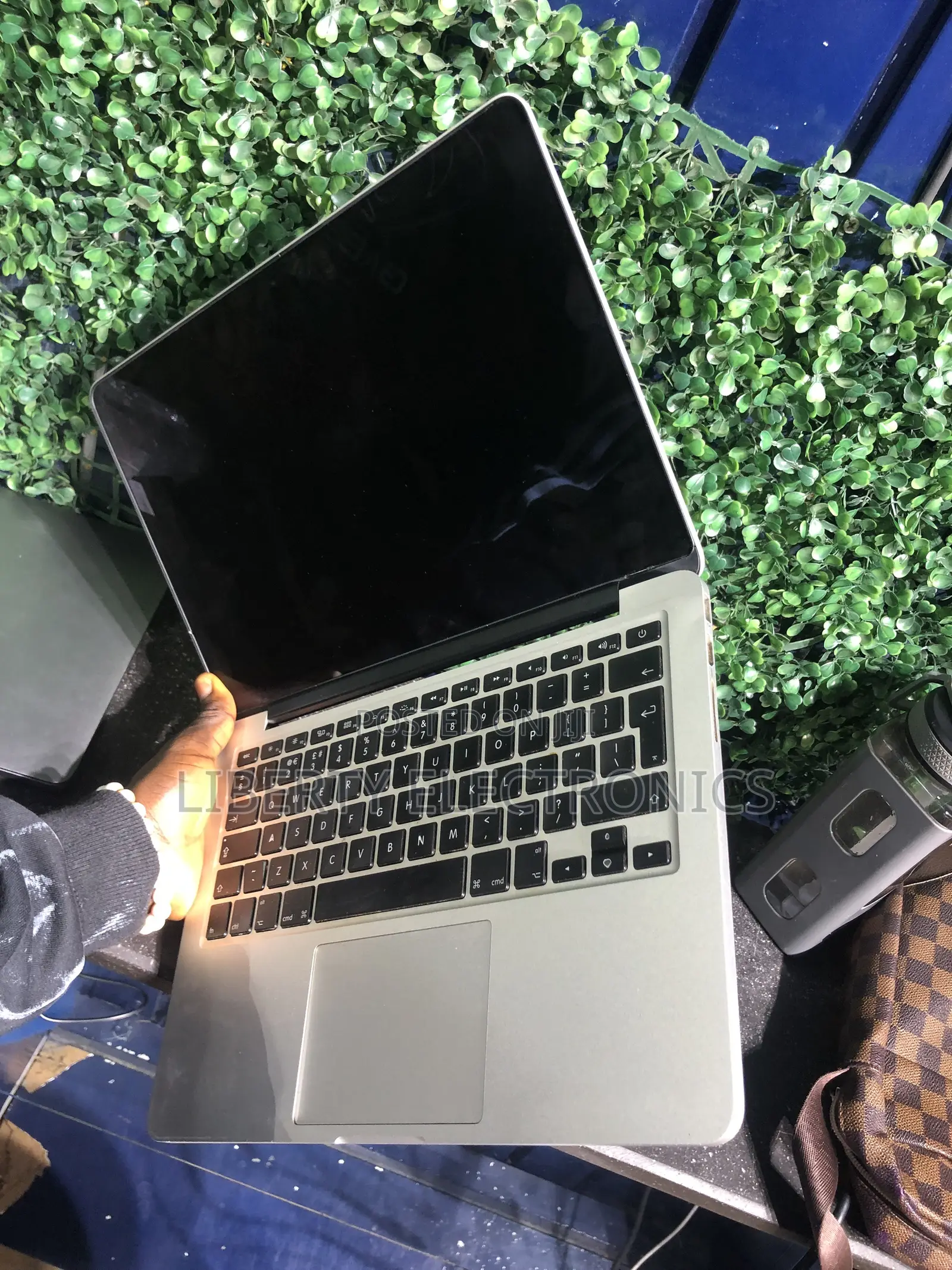 Laptop Apple MacBook Pro 2013 8GB Intel Core i5 SSD 256GB