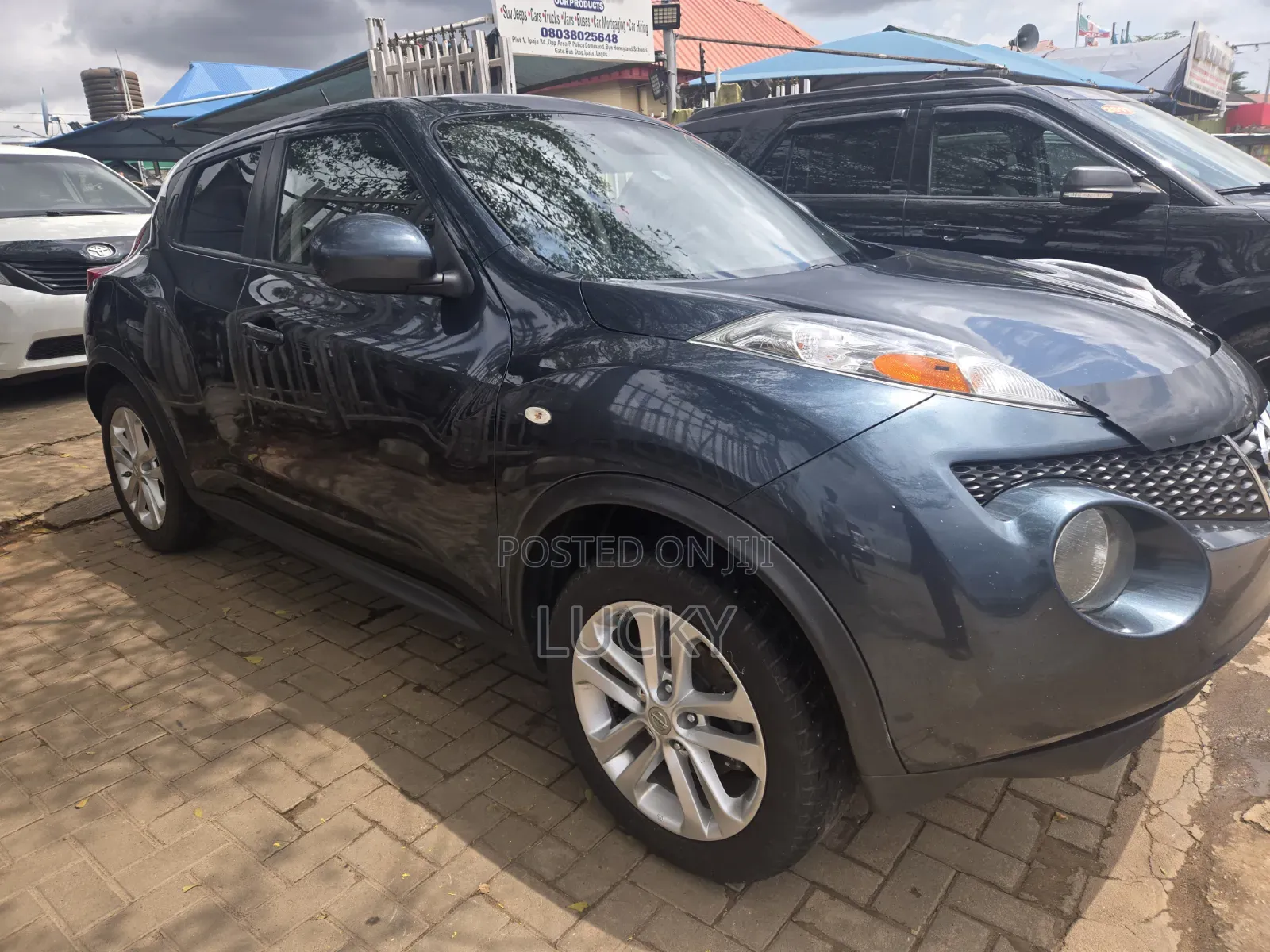Nissan Juke SL 4dr Hatchback AWD (1.6L 4cyl Turbo CVT) 2014 Gray