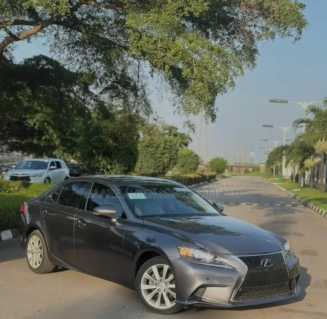 Lexus IS 2015 Gray