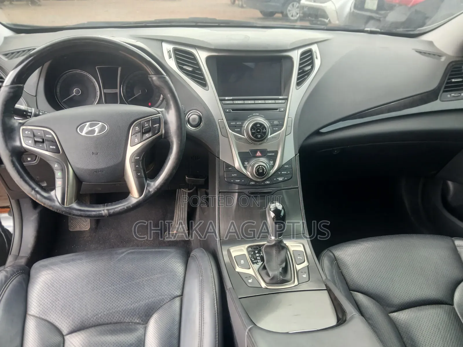 Hyundai Grandeur 2013 Black