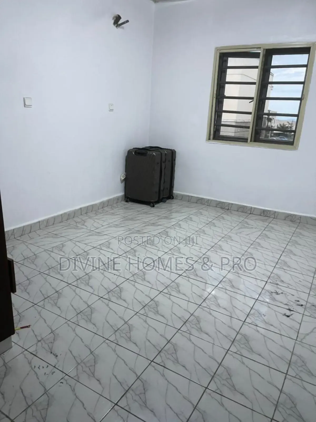 2bdrm Block of Flats in Life Camp for rent