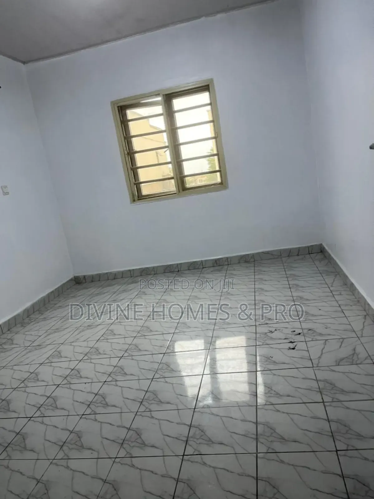 2bdrm Block of Flats in Life Camp for rent