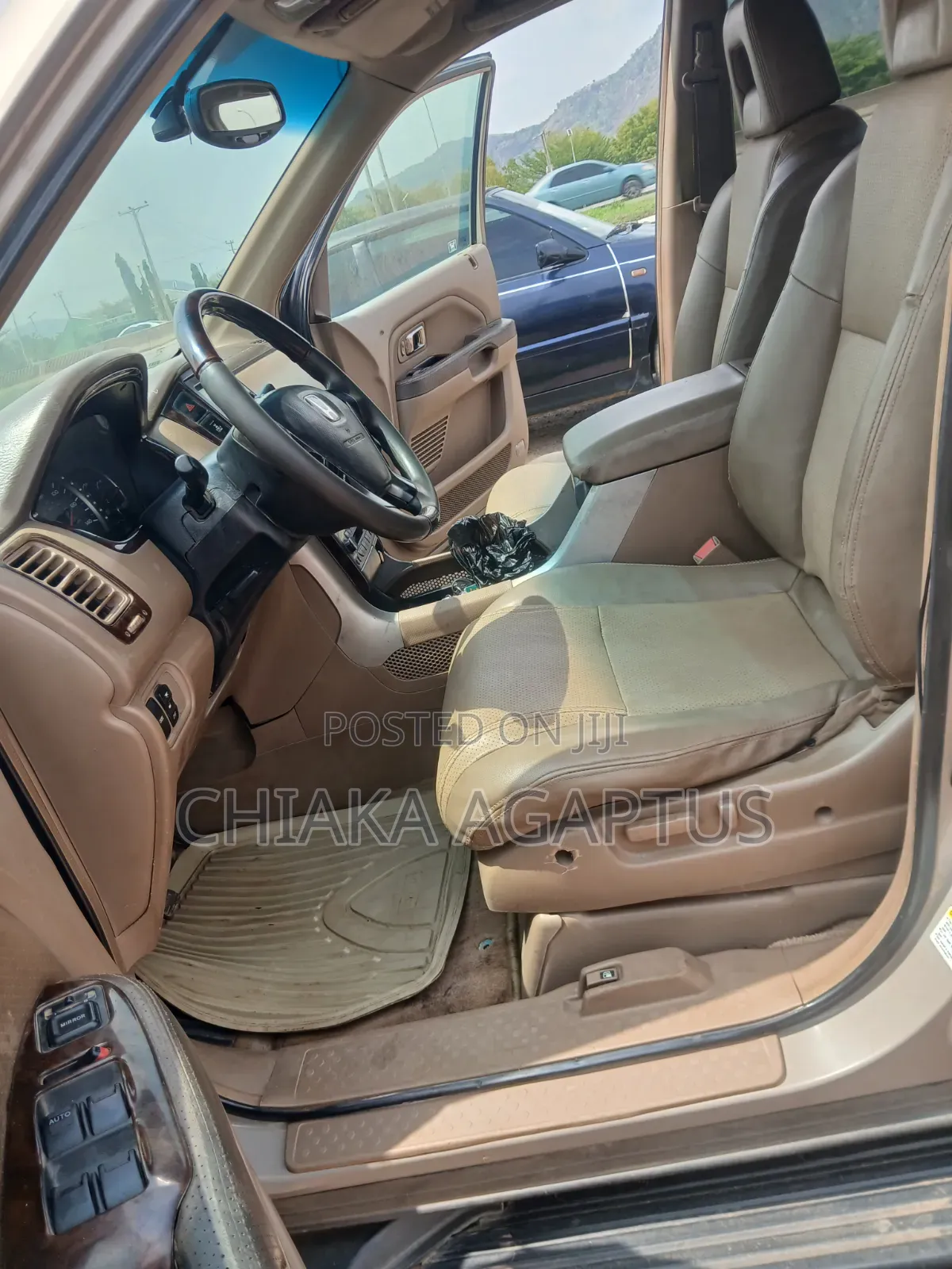 Honda Pilot 2004 Gold