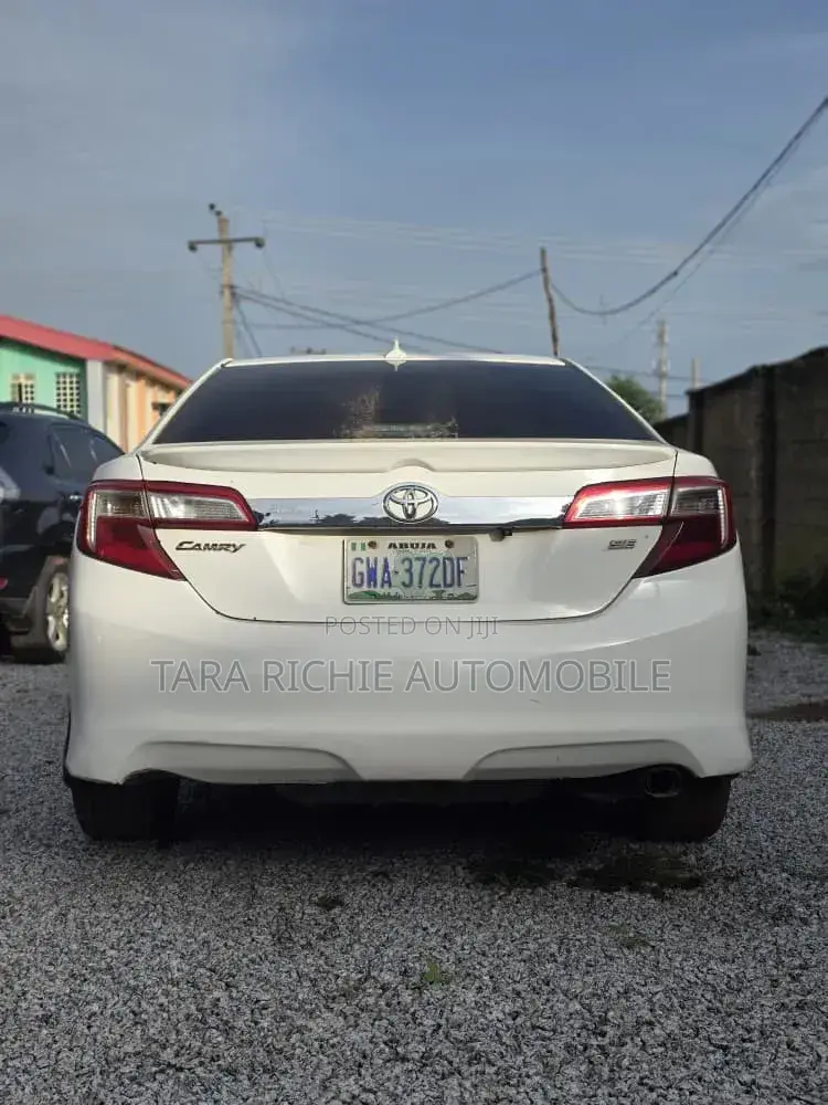 Toyota Camry 2013 White