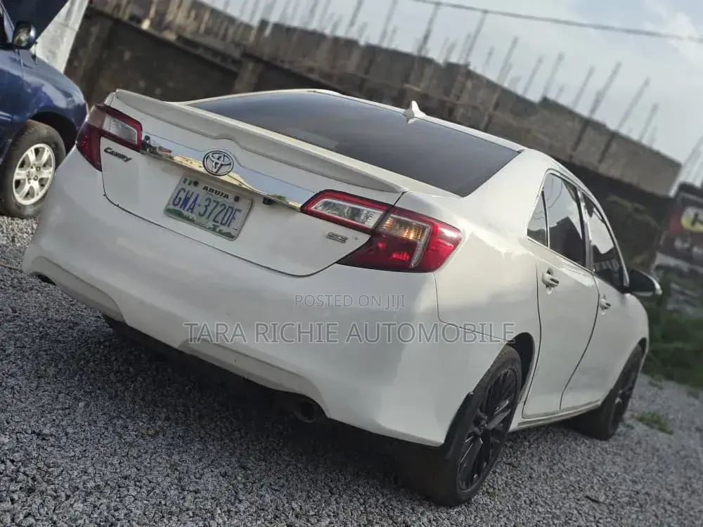 Toyota Camry 2013 White