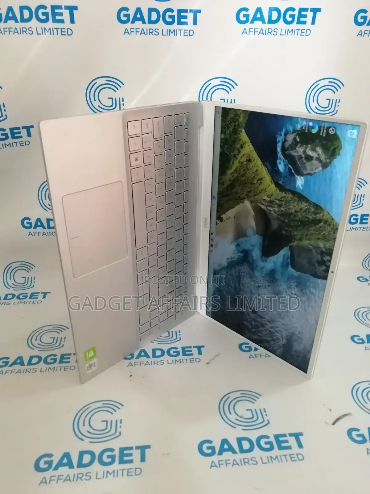 Laptop Dell Inspiron 5565 12GB Intel Core i7 SSD 256GB