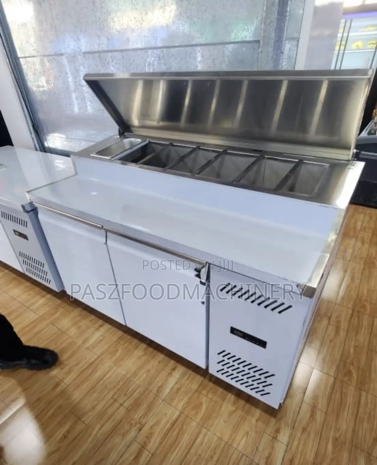 7 Plates Quality Salad Bar With Under Bar Chiller