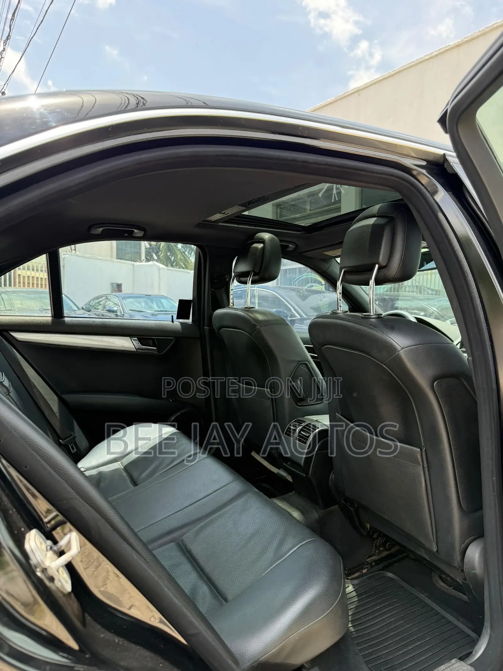 Mercedes-Benz C300 2008 Black