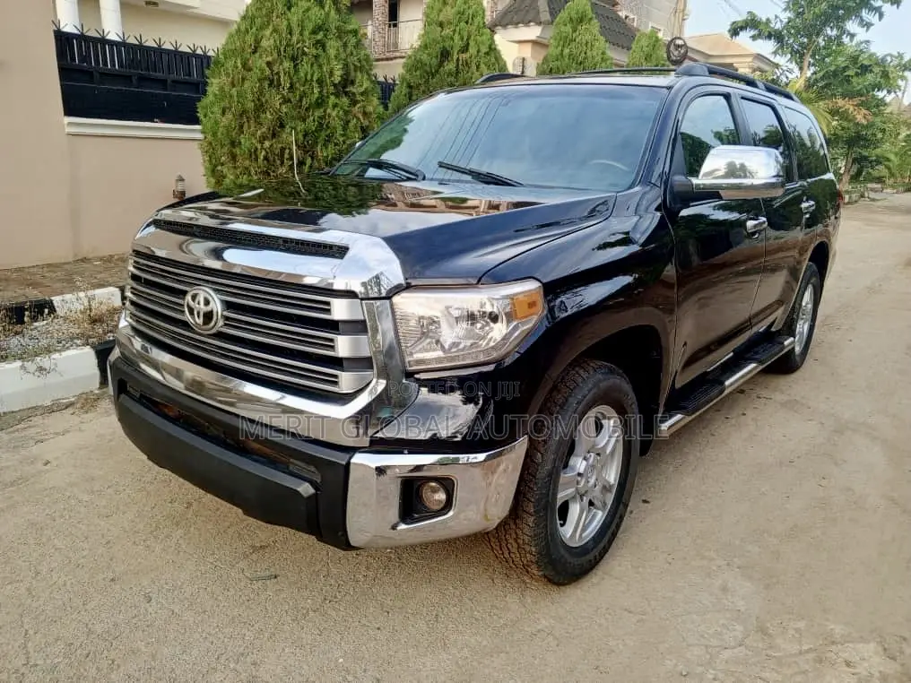 Toyota Sequoia 2010 Black
