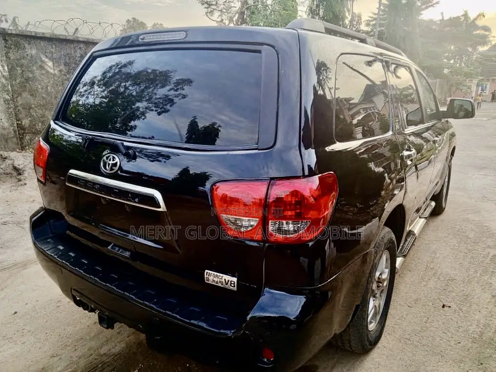 Toyota Sequoia 2010 Black