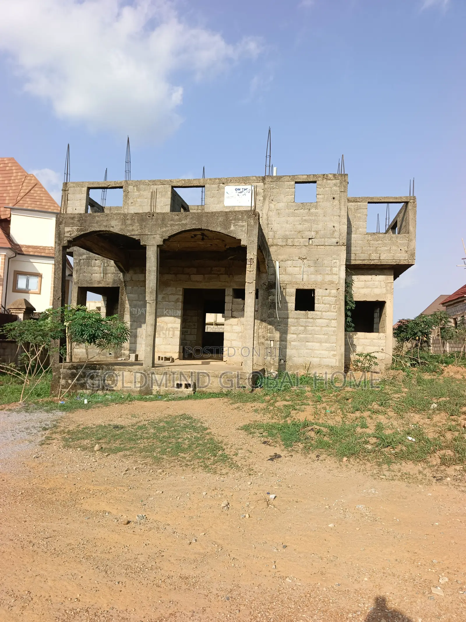 7bdrm Duplex in Apo District. Abuja for sale