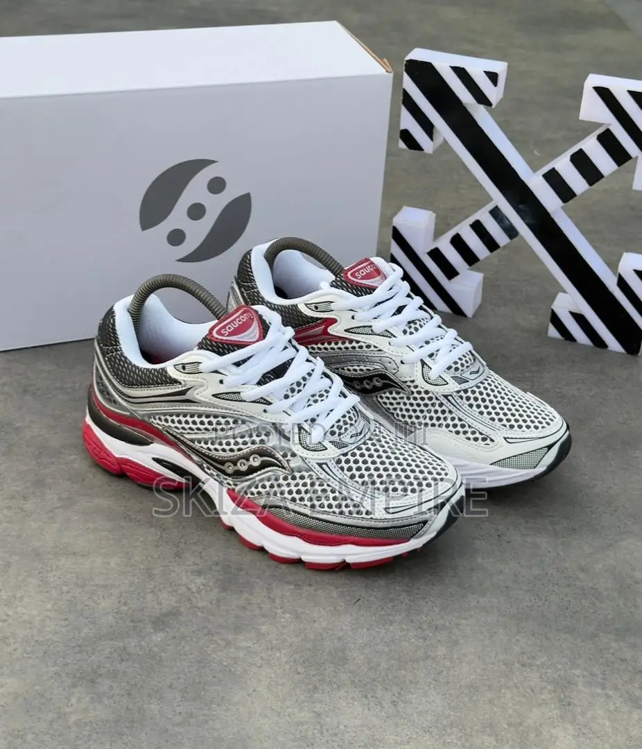 Saucony Progrid Omni 9 Sneakers
