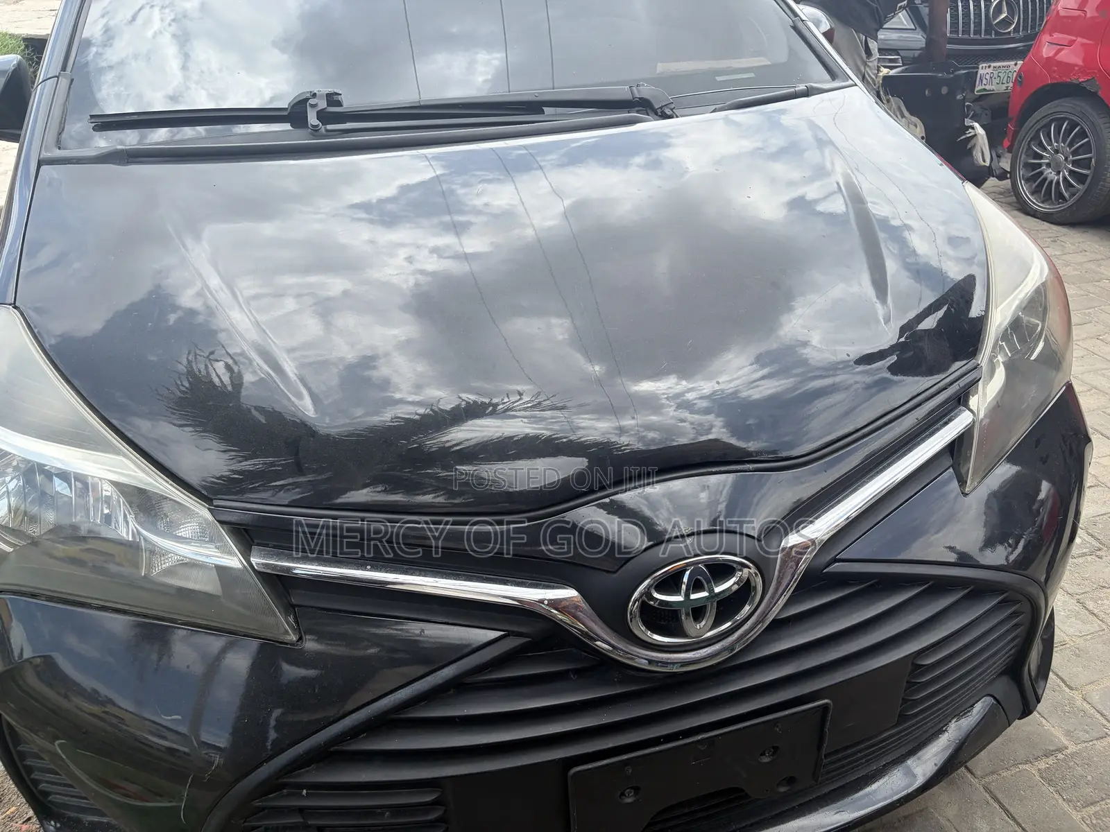 Toyota Yaris L Hatchback 3dr 2015 Black