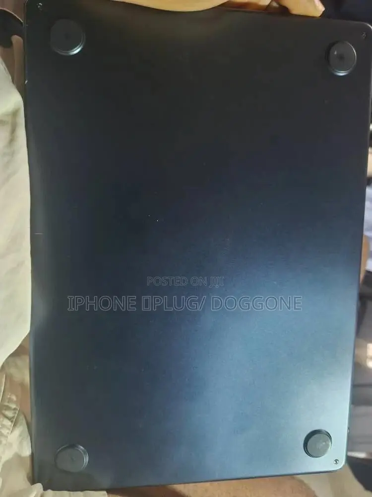Laptop Apple MacBook Air 2022 M2 8GB Apple M2 SSD 256GB