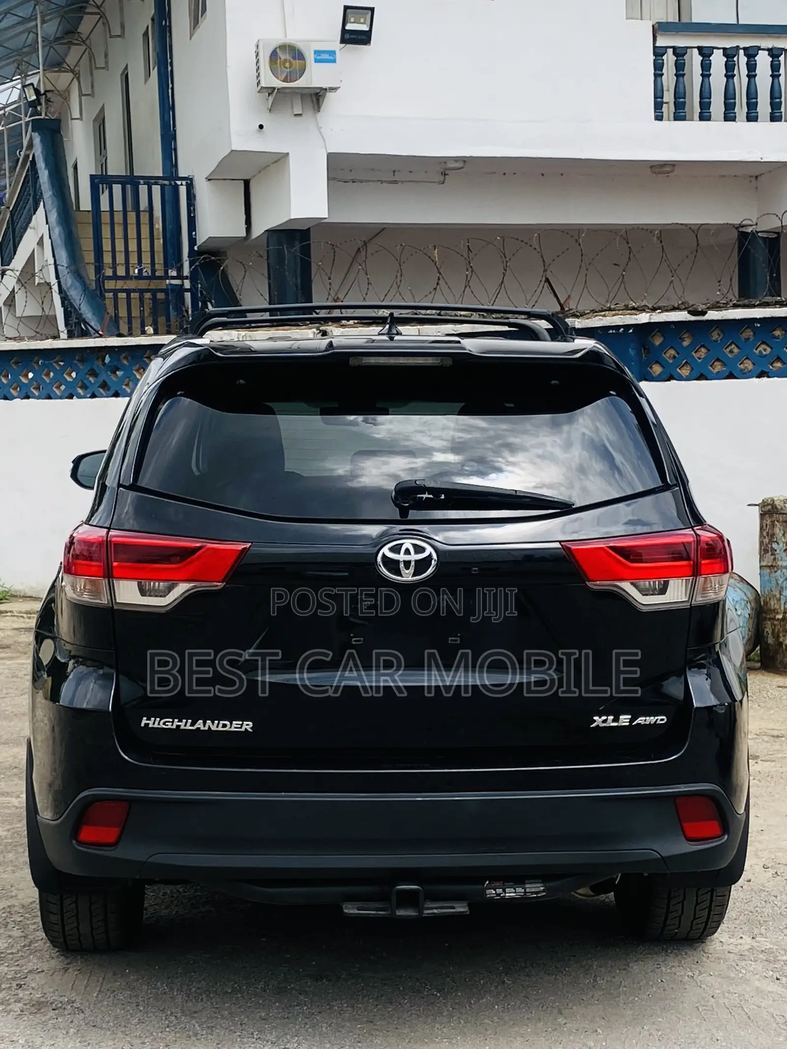 Toyota Highlander XLE 4x2 V6 (3.5L 6cyl 8A) 2018 Black