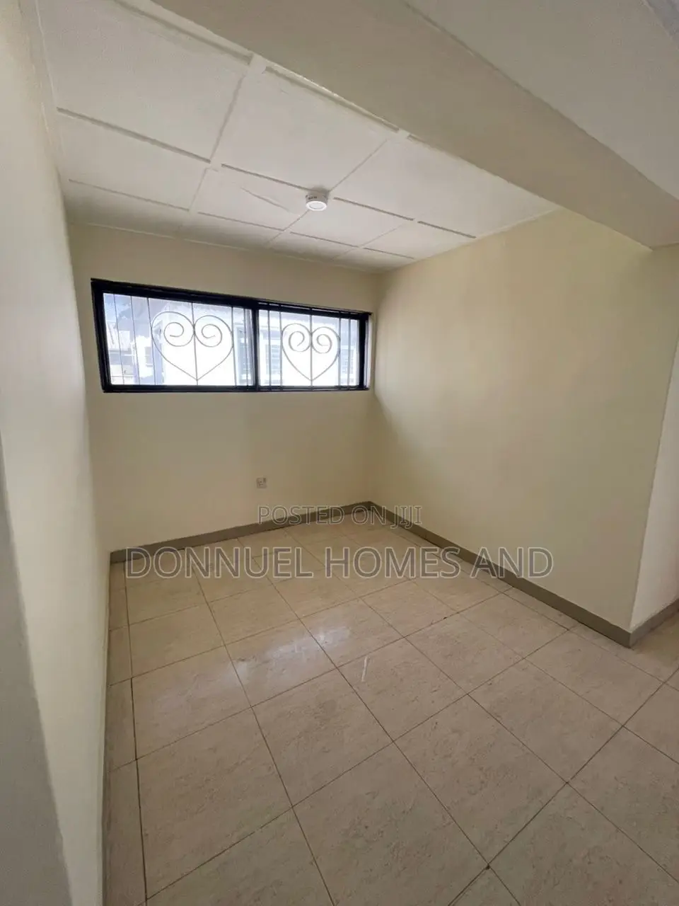 Studio Apartment in Ikota for rent