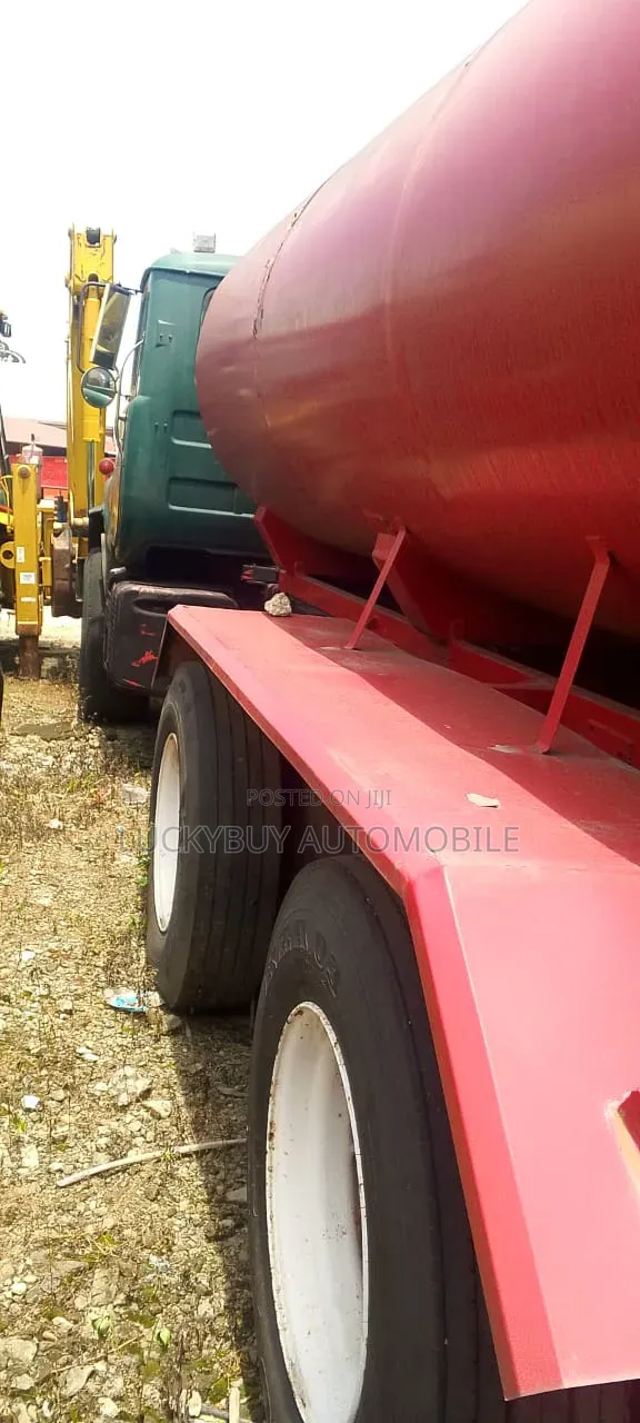 Mack Water Tanker 15,000 Litres