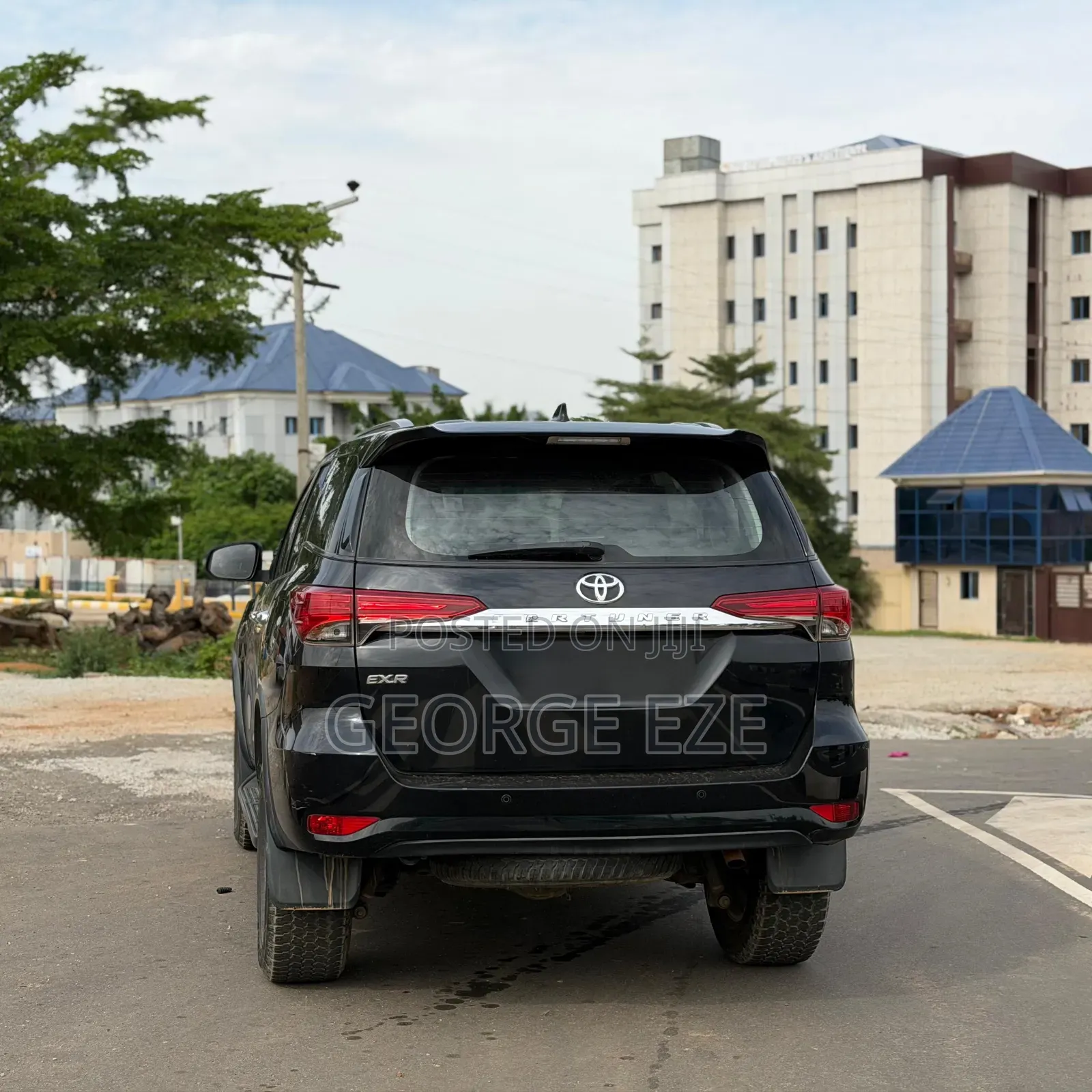 Toyota Fortuner 2019 Black