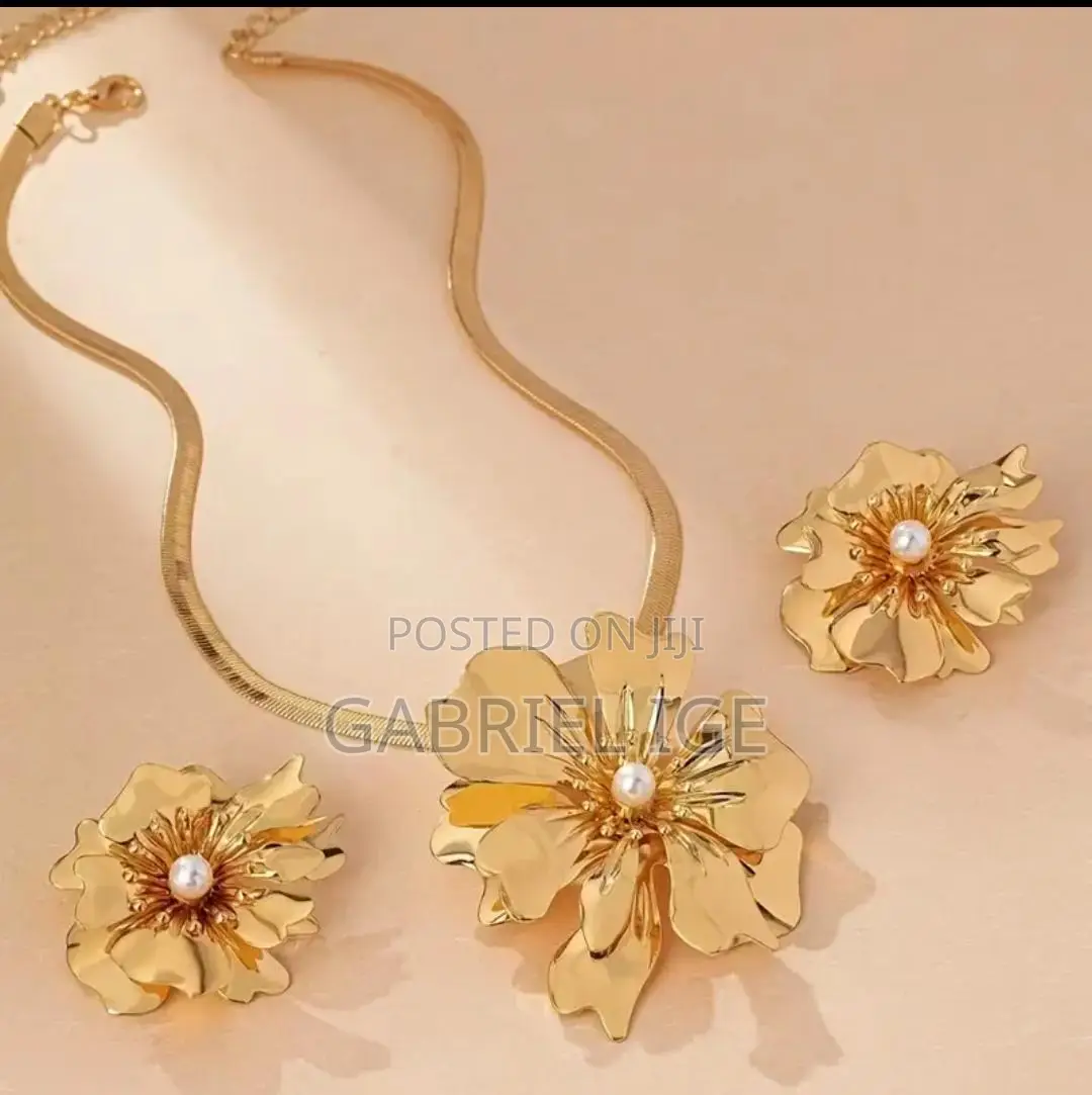 Gold Plated Flower Jewelry Set