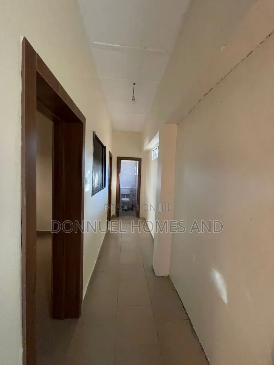 Mini Flat in Ikota for rent