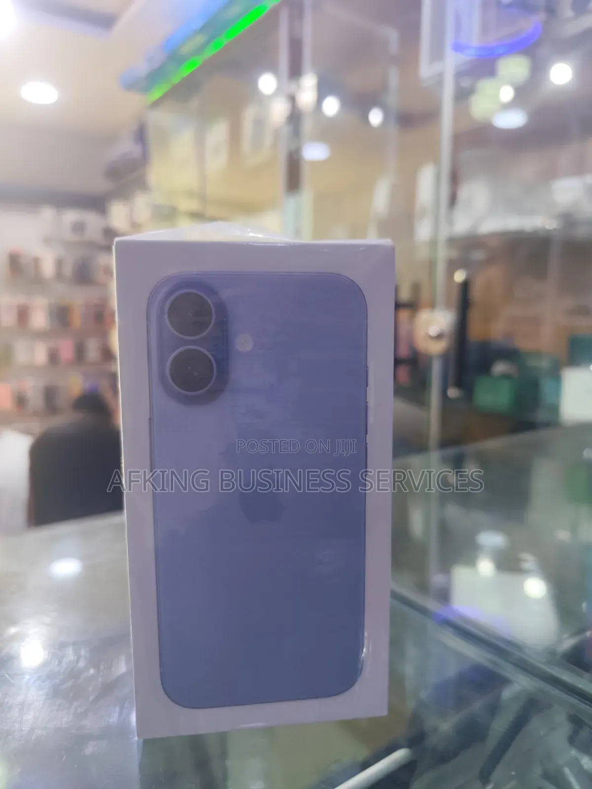 New Apple iPhone 16 256 GB Blue