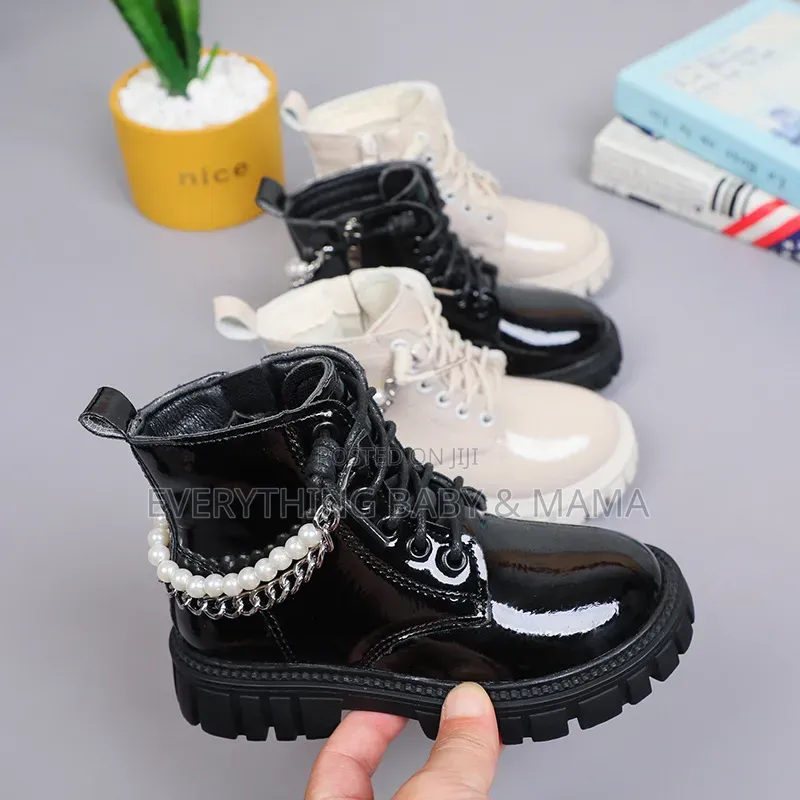 Girls Shoes