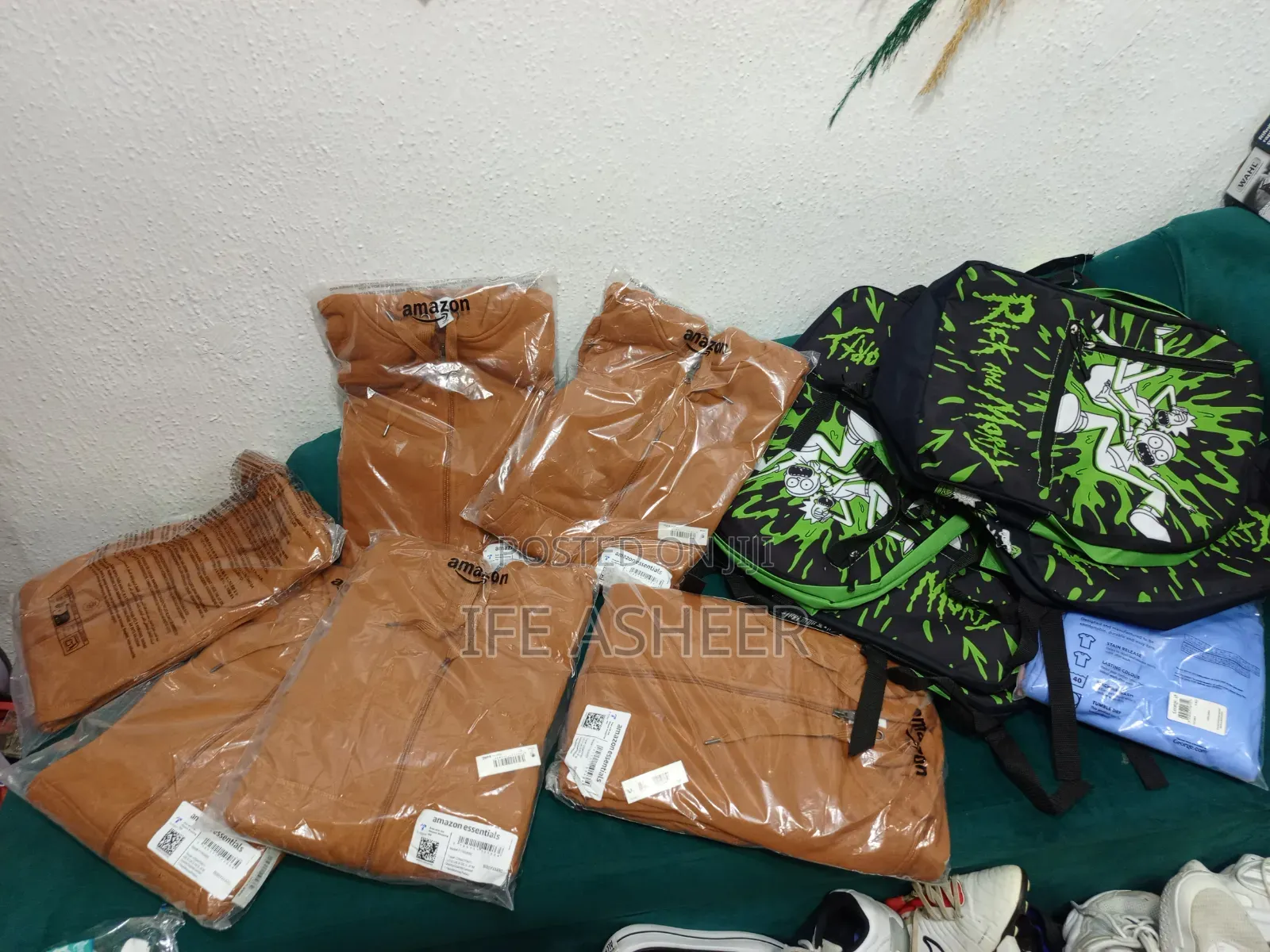 Bulk Sales: New Thrift Designer Clothes, Shoes, Hoodies, School Bags