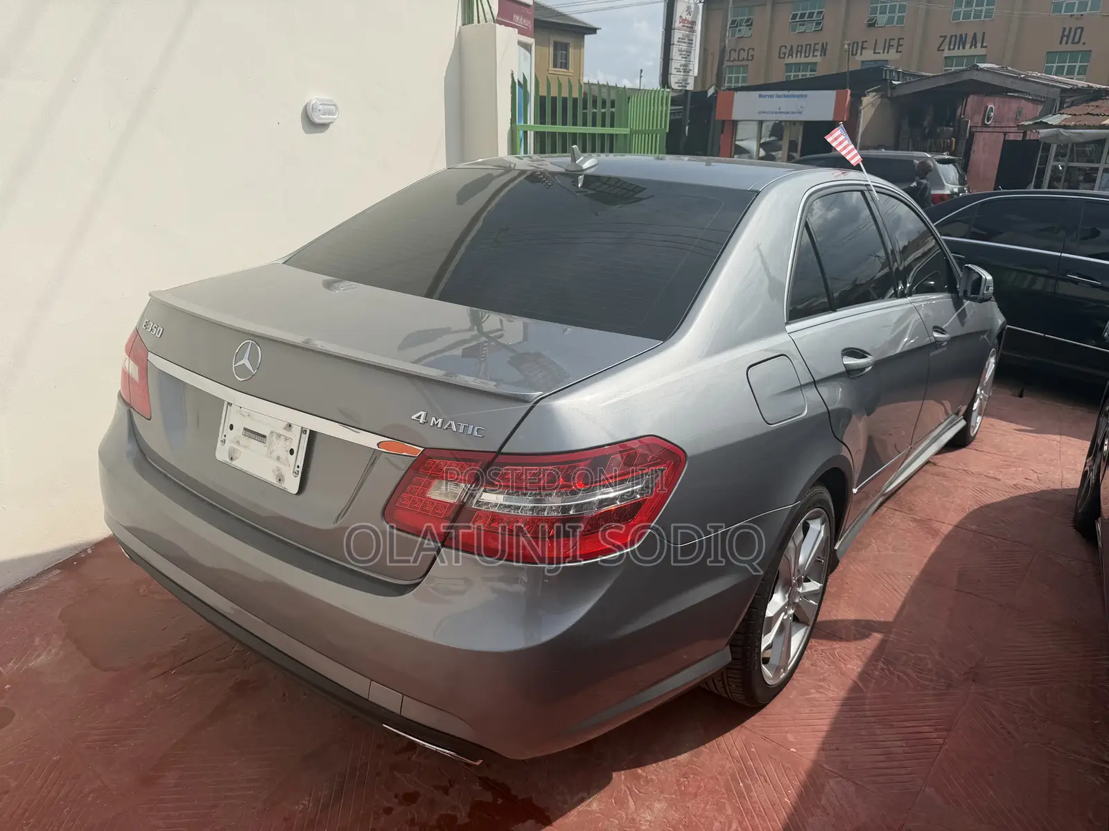 Mercedes-Benz E350 Base 4dr 4Matic Sedan AWD (3.5L 6cyl 7A) 2012 Silver