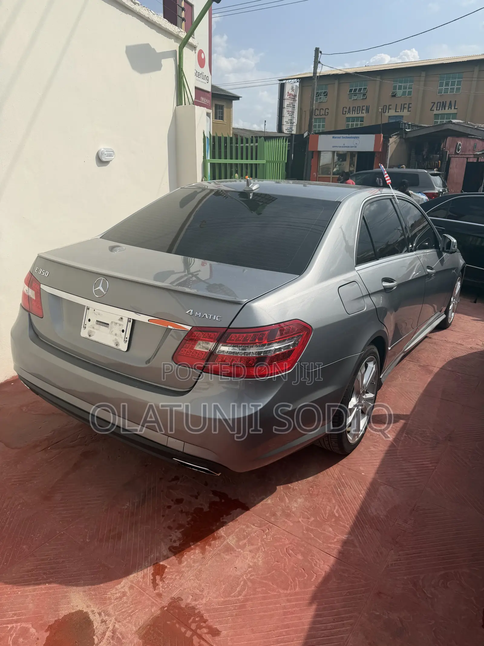 Mercedes-Benz E350 Base 4dr 4Matic Sedan AWD (3.5L 6cyl 7A) 2012 Silver