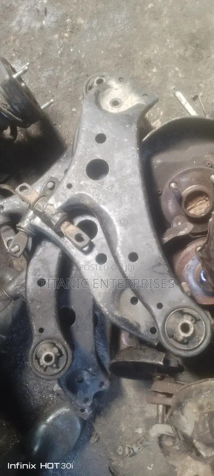 Original Tokunbo Lower Arm for Sienna 2004-2006 Model