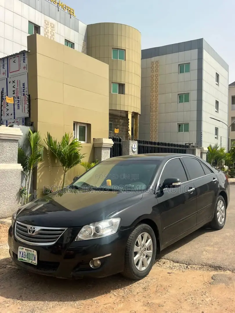 Toyota Camry 2010 Black