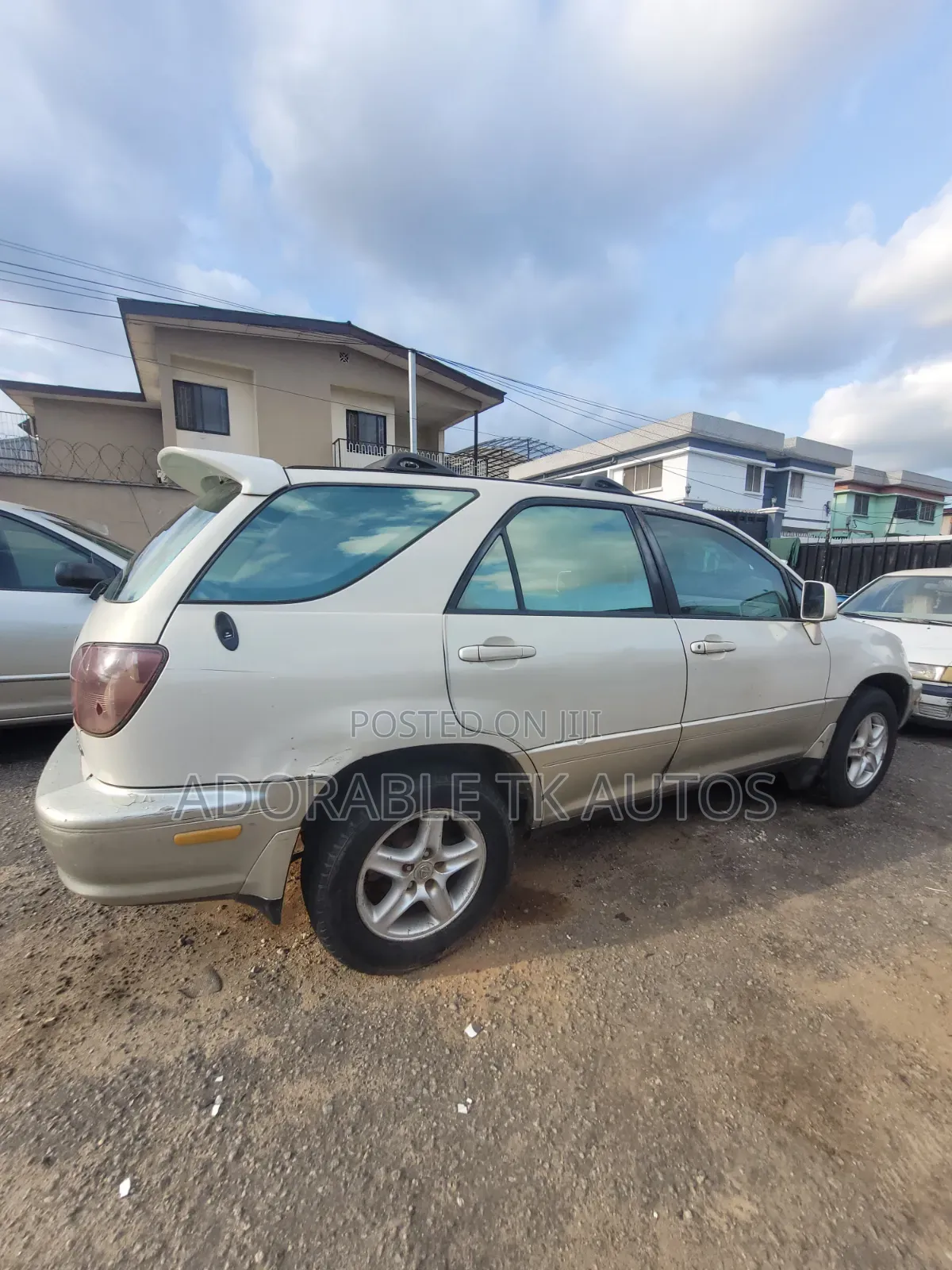 Lexus RX 300 4WD 2000 White
