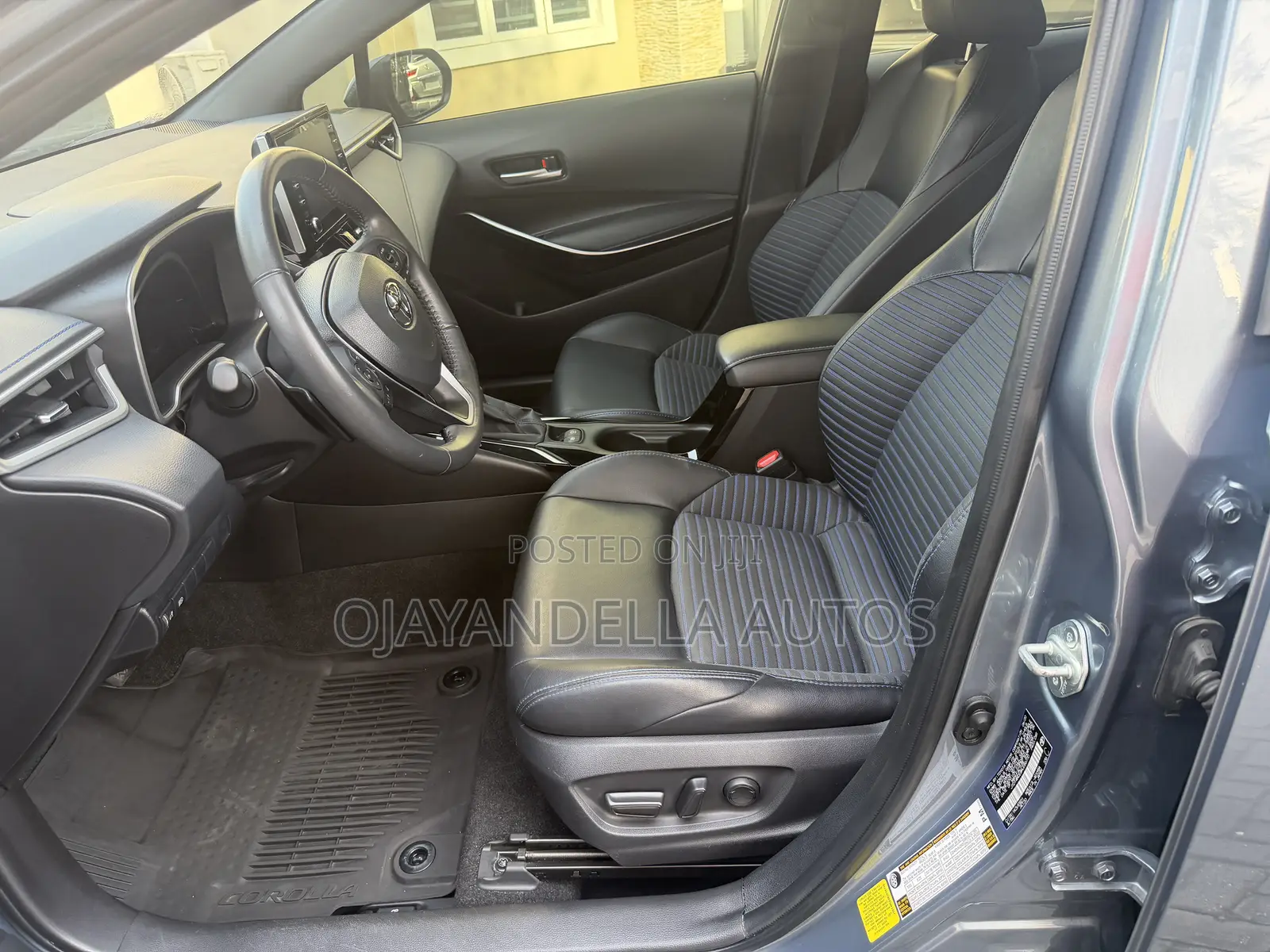 Toyota Corolla XSE 2021 Silver