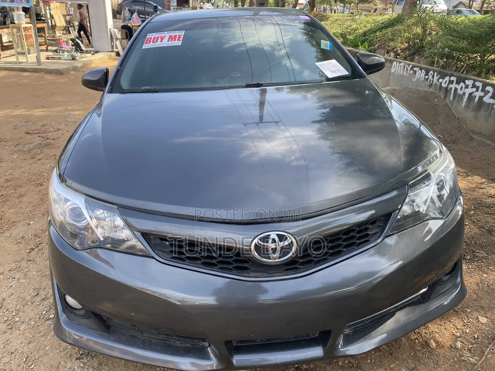 Toyota Camry SE 4dr Sedan (2.5L 4cyl 6A) 2013 Gray