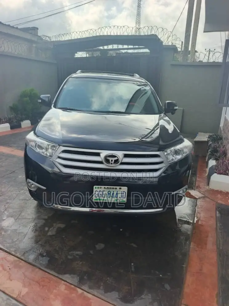 Toyota Highlander 2013 Black