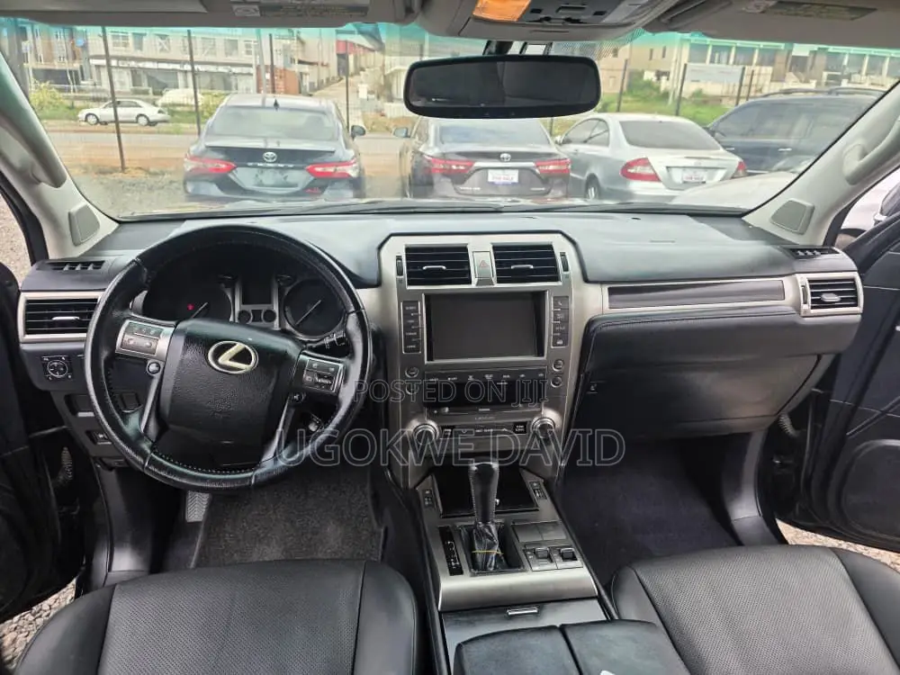 Lexus GX 2018 Black