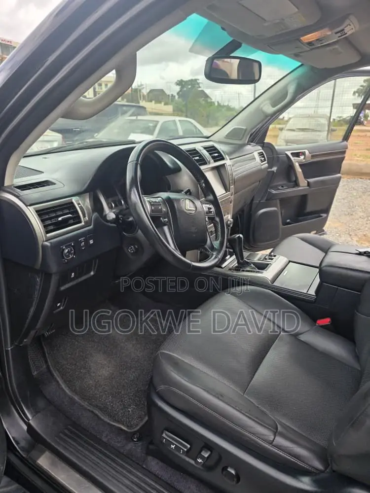 Lexus GX 2018 Black