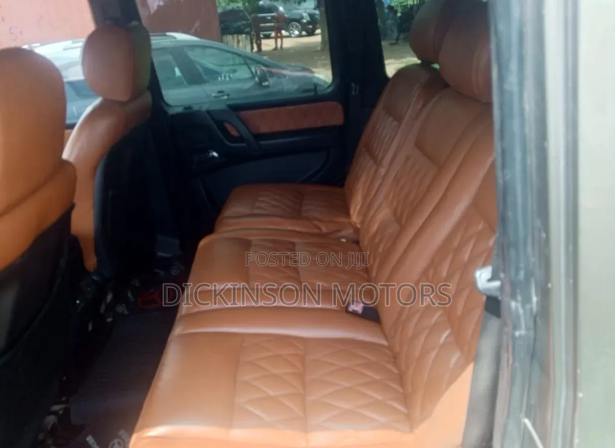 Mercedes-Benz G-Class 2009 Gold